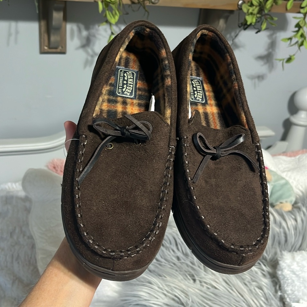 Levi Strauss Slippers Brown Moccasins Mens 7/8 House Shoes New